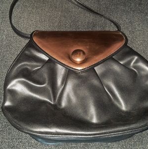 New Almondo Purse